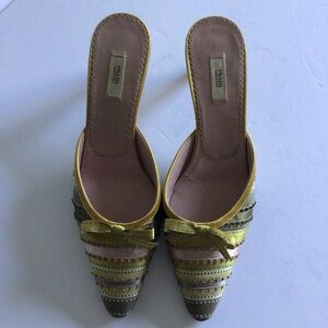 Prada Yellow Striped Bow Pointed Mules
Size 37 Italian. Size 6.5 U.S.